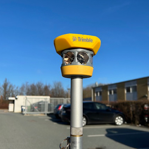 Trimble 360 graders prisme inklusive højde adaptor